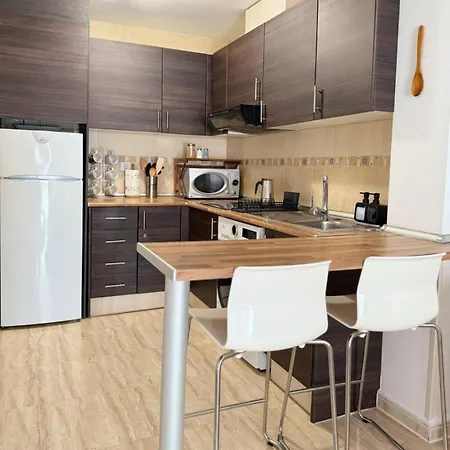Boho Chic, Sunny With Terrace Apartament